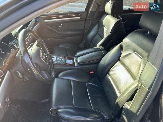 Чорний Ауді A8, об'ємом двигуна 6 л та пробігом 115 тис. км за 55000 $, фото 7 на Automoto.ua