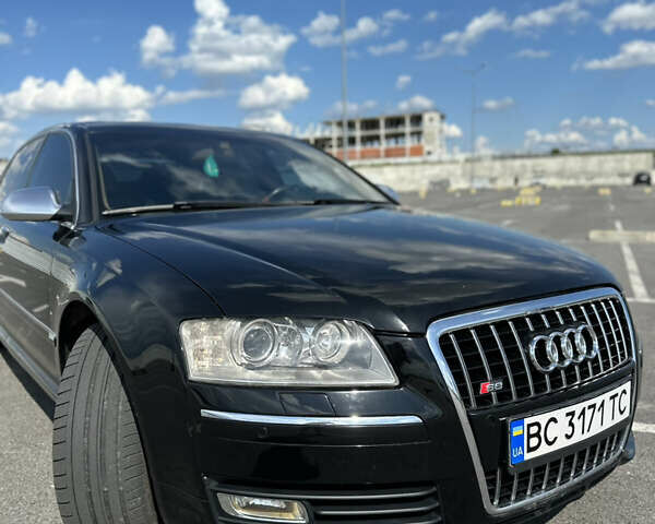 Чорний Ауді A8, об'ємом двигуна 4.17 л та пробігом 174 тис. км за 12500 $, фото 5 на Automoto.ua