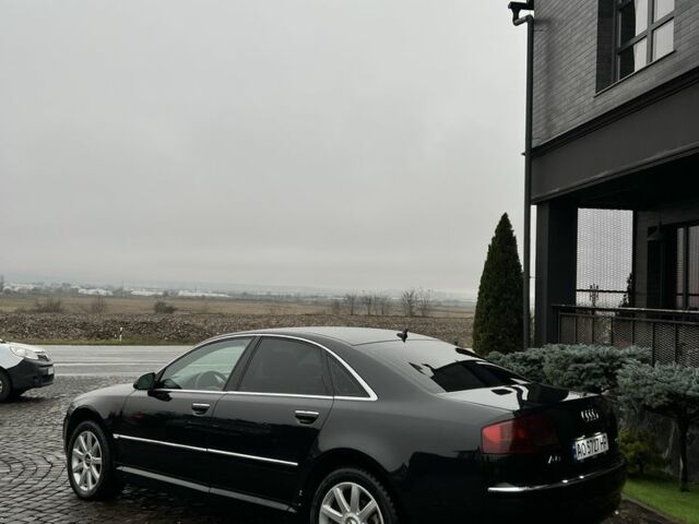 Черный Ауди А8, объемом двигателя 3 л и пробегом 270 тыс. км за 9300 $, фото 2 на Automoto.ua