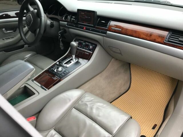 Чорний Ауді A8, об'ємом двигуна 3 л та пробігом 410 тис. км за 7900 $, фото 6 на Automoto.ua