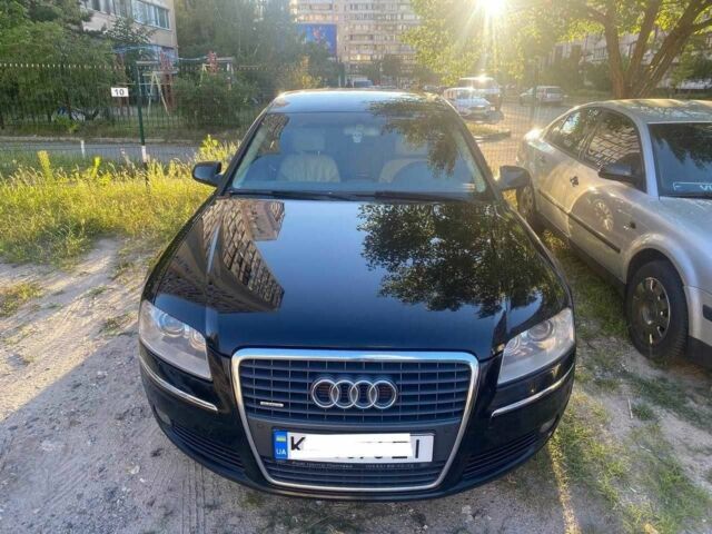 Черный Ауди А8, объемом двигателя 4.2 л и пробегом 250 тыс. км за 10800 $, фото 10 на Automoto.ua