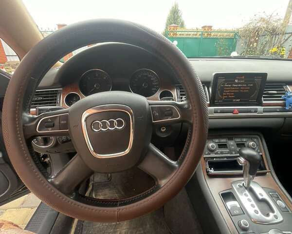 Чорний Ауді A8, об'ємом двигуна 3 л та пробігом 340 тис. км за 10500 $, фото 7 на Automoto.ua