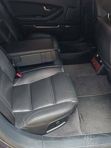 Чорний Ауді A8, об'ємом двигуна 3 л та пробігом 275 тис. км за 12000 $, фото 6 на Automoto.ua