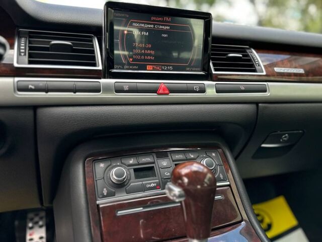 Чорний Ауді A8, об'ємом двигуна 3 л та пробігом 323 тис. км за 14000 $, фото 11 на Automoto.ua