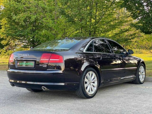 Чорний Ауді A8, об'ємом двигуна 3 л та пробігом 271 тис. км за 10990 $, фото 7 на Automoto.ua