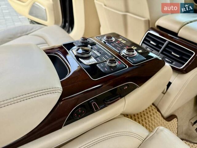 Чорний Ауді A8, об'ємом двигуна 4.16 л та пробігом 157 тис. км за 12999 $, фото 70 на Automoto.ua