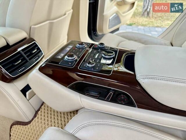 Чорний Ауді A8, об'ємом двигуна 4.16 л та пробігом 157 тис. км за 12999 $, фото 75 на Automoto.ua