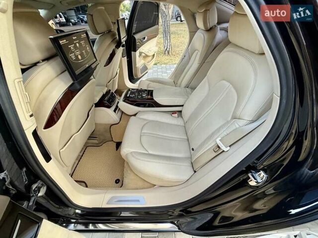 Чорний Ауді A8, об'ємом двигуна 4.16 л та пробігом 157 тис. км за 12999 $, фото 76 на Automoto.ua