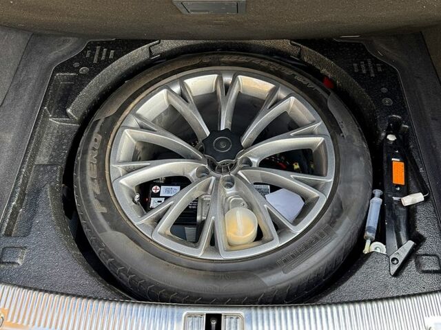 Черный Ауди А8, объемом двигателя 4.2 л и пробегом 209 тыс. км за 18000 $, фото 5 на Automoto.ua