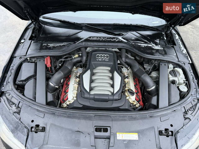 Черный Ауди А8, объемом двигателя 4.16 л и пробегом 330 тыс. км за 14000 $, фото 9 на Automoto.ua