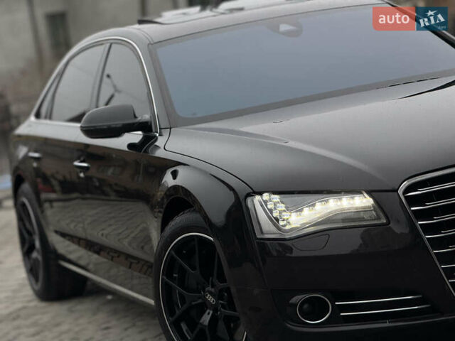 Черный Ауди А8, объемом двигателя 4.2 л и пробегом 331 тыс. км за 19999 $, фото 4 на Automoto.ua
