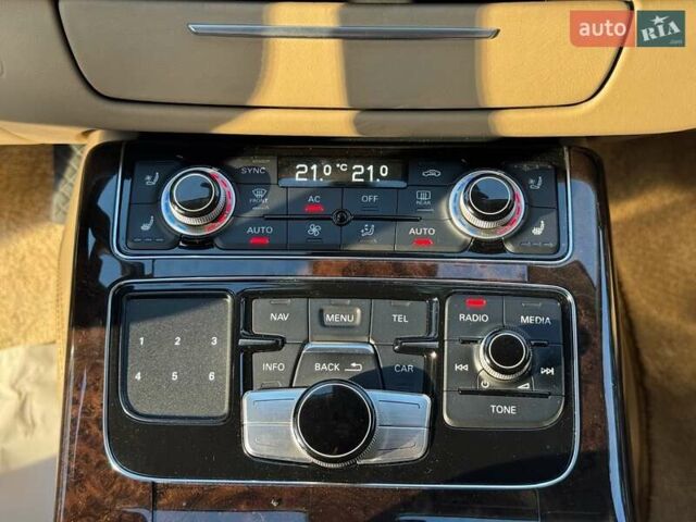 Черный Ауди А8, объемом двигателя 4.2 л и пробегом 315 тыс. км за 16900 $, фото 42 на Automoto.ua