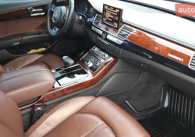 Чорний Ауді A8, об'ємом двигуна 2.97 л та пробігом 254 тис. км за 18900 $, фото 25 на Automoto.ua