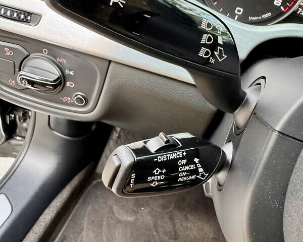 Черный Ауди А8, объемом двигателя 2.97 л и пробегом 243 тыс. км за 16900 $, фото 52 на Automoto.ua