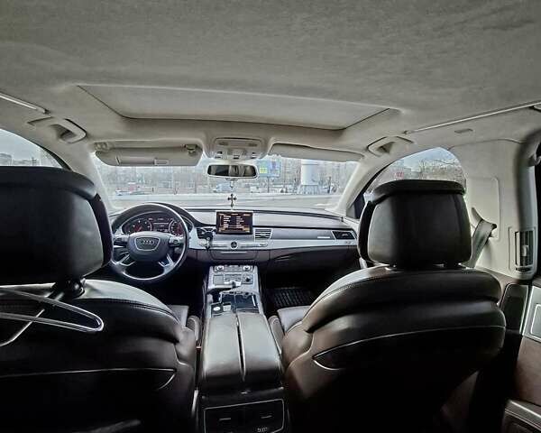 Черный Ауди А8, объемом двигателя 4.13 л и пробегом 254 тыс. км за 20900 $, фото 68 на Automoto.ua