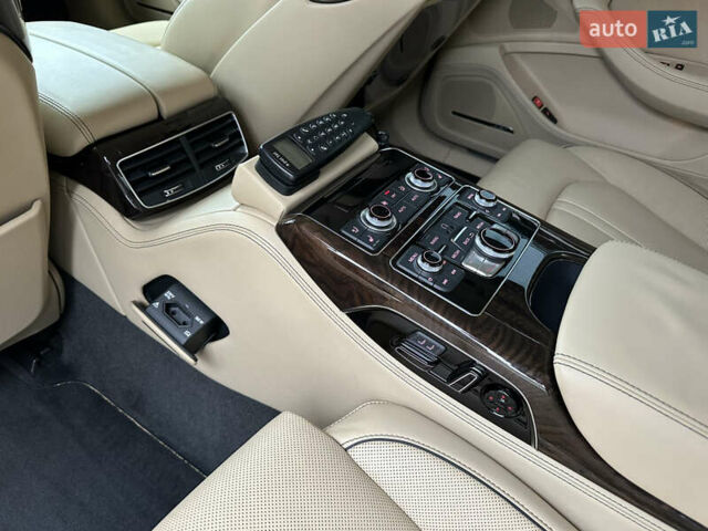 Чорний Ауді A8, об'ємом двигуна 6.3 л та пробігом 220 тис. км за 69000 $, фото 21 на Automoto.ua