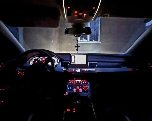 Черный Ауди А8, объемом двигателя 4.13 л и пробегом 254 тыс. км за 20900 $, фото 82 на Automoto.ua