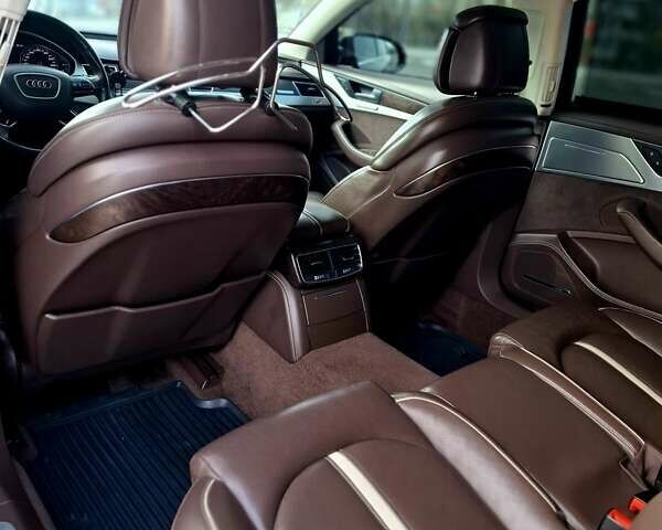 Черный Ауди А8, объемом двигателя 4.13 л и пробегом 254 тыс. км за 20900 $, фото 46 на Automoto.ua