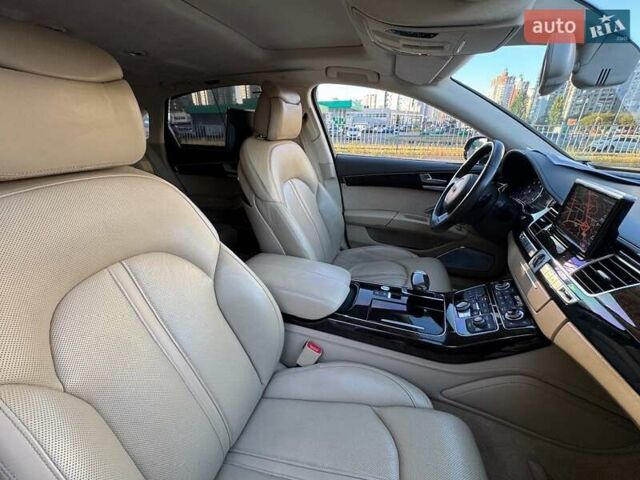Черный Ауди А8, объемом двигателя 4.2 л и пробегом 315 тыс. км за 16900 $, фото 92 на Automoto.ua