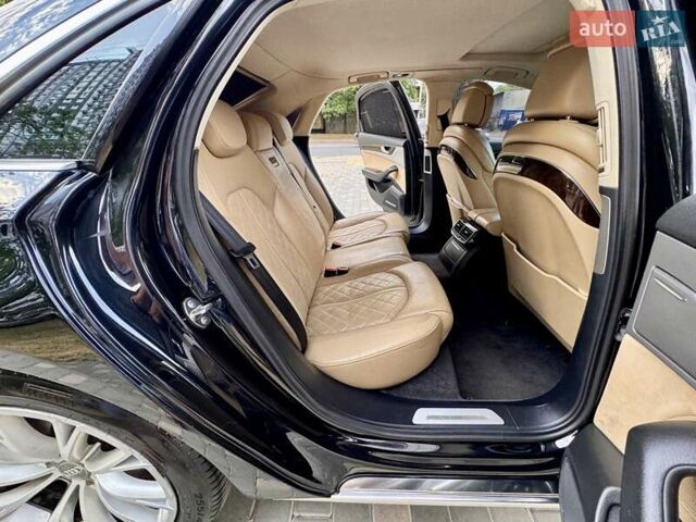 Черный Ауди А8, объемом двигателя 2.97 л и пробегом 243 тыс. км за 16900 $, фото 45 на Automoto.ua