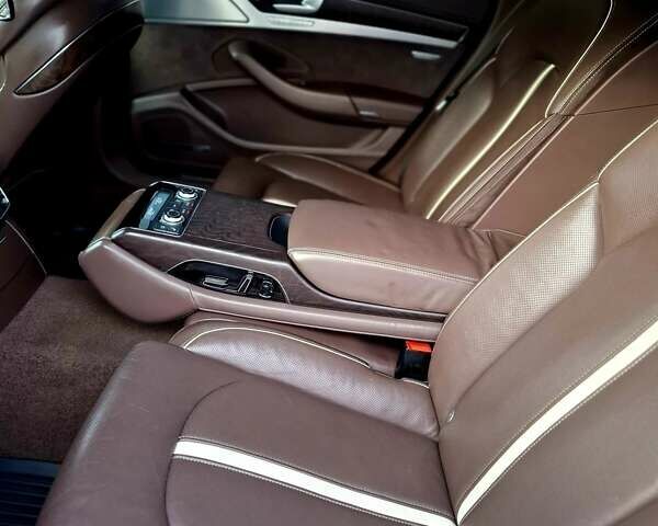 Черный Ауди А8, объемом двигателя 4.13 л и пробегом 254 тыс. км за 20900 $, фото 44 на Automoto.ua