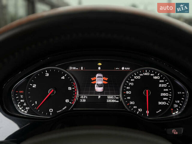 Черный Ауди А8, объемом двигателя 4.2 л и пробегом 331 тыс. км за 19999 $, фото 35 на Automoto.ua