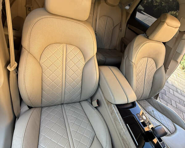 Чорний Ауді A8, об'ємом двигуна 4.16 л та пробігом 195 тис. км за 18600 $, фото 29 на Automoto.ua