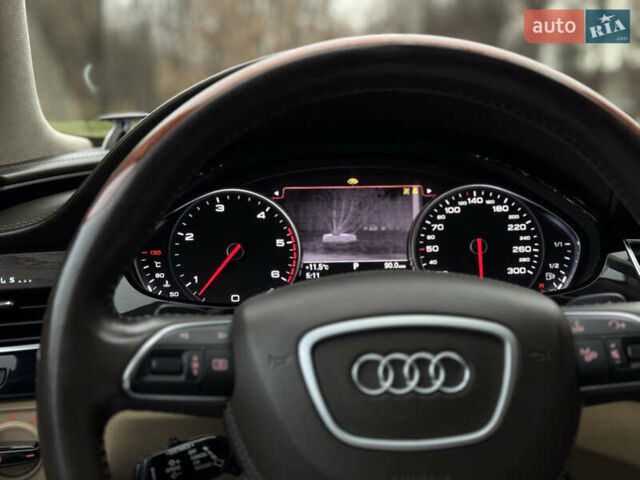 Чорний Ауді A8, об'ємом двигуна 4.2 л та пробігом 330 тис. км за 19950 $, фото 50 на Automoto.ua