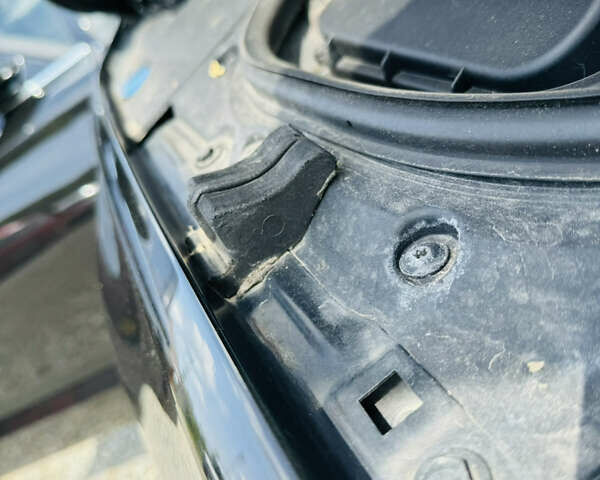 Черный Ауди А8, объемом двигателя 4.2 л и пробегом 267 тыс. км за 23500 $, фото 42 на Automoto.ua