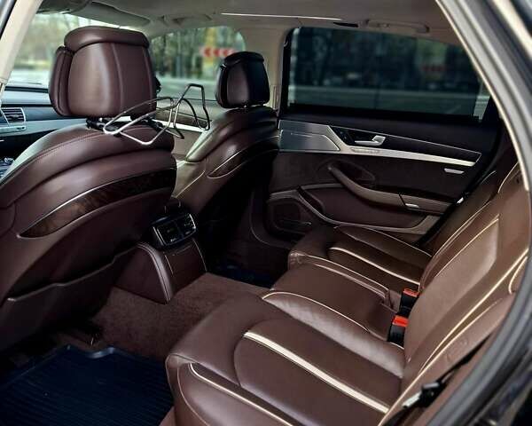 Черный Ауди А8, объемом двигателя 4.13 л и пробегом 254 тыс. км за 20900 $, фото 49 на Automoto.ua