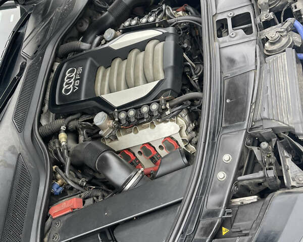 Черный Ауди А8, объемом двигателя 4.16 л и пробегом 319 тыс. км за 16200 $, фото 10 на Automoto.ua