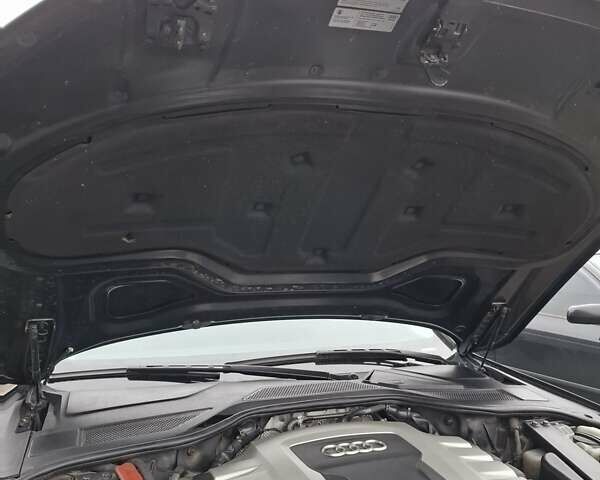 Черный Ауди А8, объемом двигателя 4.13 л и пробегом 254 тыс. км за 20900 $, фото 5 на Automoto.ua