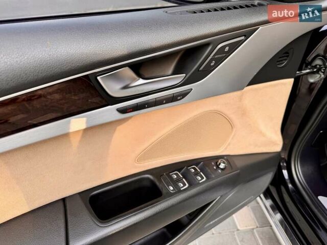 Черный Ауди А8, объемом двигателя 2.97 л и пробегом 243 тыс. км за 16900 $, фото 55 на Automoto.ua