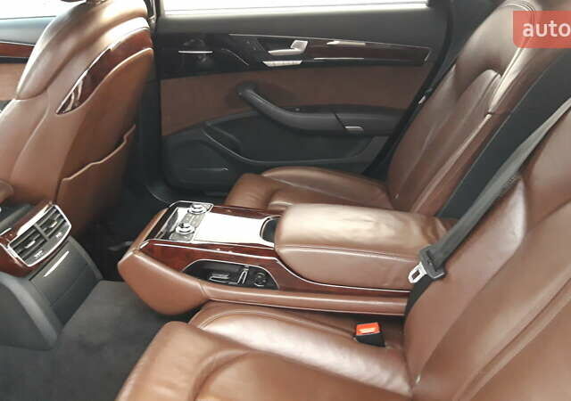 Черный Ауди А8, объемом двигателя 2.97 л и пробегом 254 тыс. км за 18900 $, фото 16 на Automoto.ua