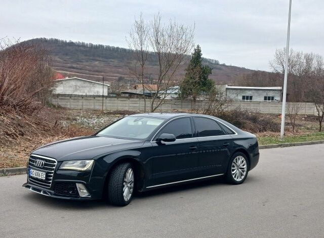 Черный Ауди А8, объемом двигателя 4.2 л и пробегом 190 тыс. км за 18500 $, фото 6 на Automoto.ua