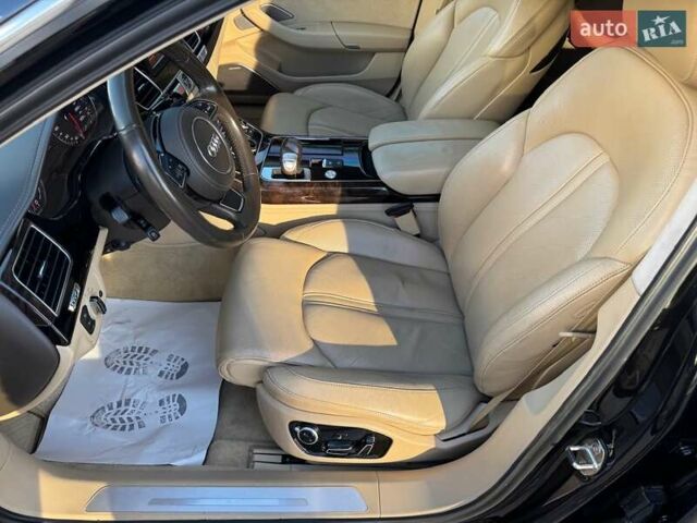 Черный Ауди А8, объемом двигателя 4.2 л и пробегом 315 тыс. км за 16900 $, фото 25 на Automoto.ua