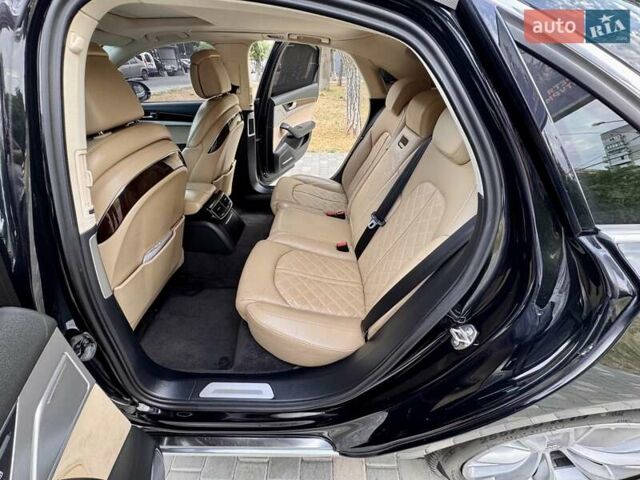 Черный Ауди А8, объемом двигателя 2.97 л и пробегом 243 тыс. км за 16900 $, фото 40 на Automoto.ua