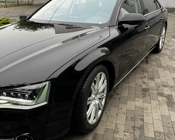 Черный Ауди А8, объемом двигателя 4.2 л и пробегом 189 тыс. км за 24900 $, фото 4 на Automoto.ua