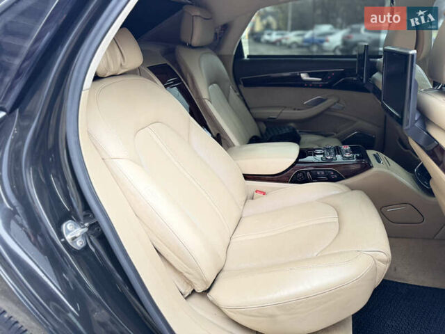 Чорний Ауді A8, об'ємом двигуна 4.2 л та пробігом 330 тис. км за 19950 $, фото 25 на Automoto.ua