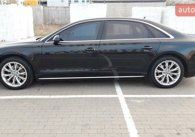 Черный Ауди А8, объемом двигателя 2.97 л и пробегом 254 тыс. км за 18900 $, фото 5 на Automoto.ua