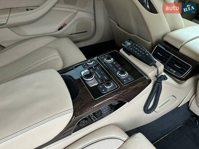 Чорний Ауді A8, об'ємом двигуна 6.3 л та пробігом 220 тис. км за 69000 $, фото 38 на Automoto.ua