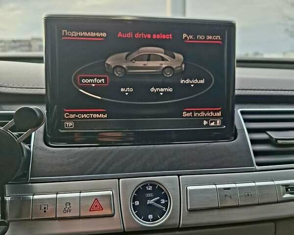 Черный Ауди А8, объемом двигателя 4.13 л и пробегом 254 тыс. км за 20900 $, фото 78 на Automoto.ua