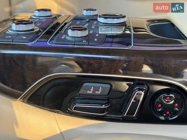 Черный Ауди А8, объемом двигателя 4.2 л и пробегом 315 тыс. км за 16900 $, фото 78 на Automoto.ua