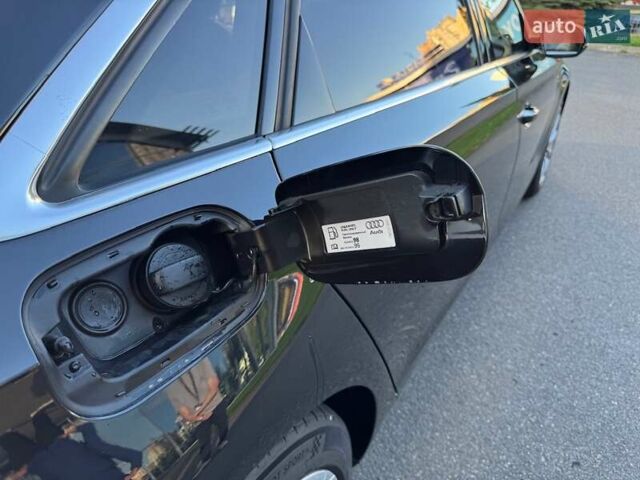 Черный Ауди А8, объемом двигателя 4.2 л и пробегом 315 тыс. км за 16900 $, фото 7 на Automoto.ua