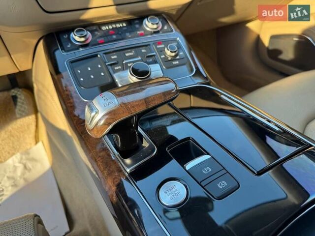 Черный Ауди А8, объемом двигателя 4.2 л и пробегом 315 тыс. км за 16900 $, фото 39 на Automoto.ua