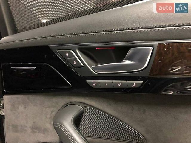 Черный Ауди А8, объемом двигателя 4.2 л и пробегом 226 тыс. км за 15800 $, фото 99 на Automoto.ua