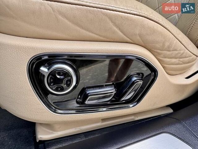 Черный Ауди А8, объемом двигателя 2.97 л и пробегом 243 тыс. км за 16900 $, фото 54 на Automoto.ua