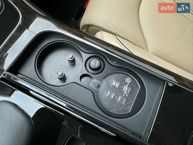 Чорний Ауді A8, об'ємом двигуна 6.3 л та пробігом 220 тис. км за 69000 $, фото 13 на Automoto.ua