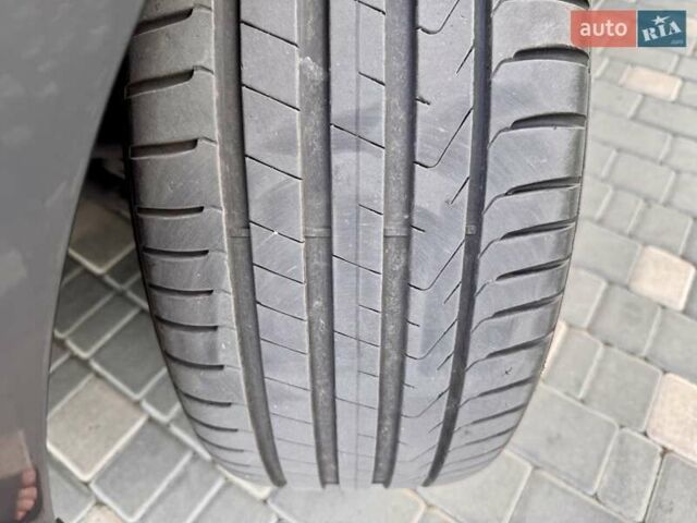 Черный Ауди А8, объемом двигателя 2.97 л и пробегом 243 тыс. км за 16900 $, фото 10 на Automoto.ua