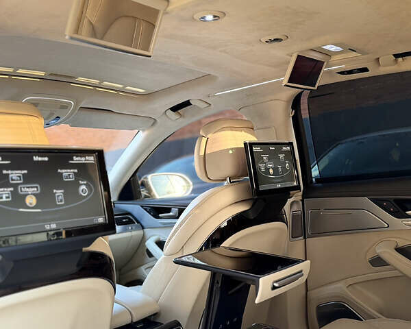 Черный Ауди А8, объемом двигателя 6.3 л и пробегом 358 тыс. км за 14800 $, фото 17 на Automoto.ua